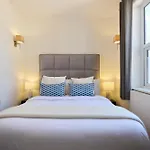 The Leghorn Quarters - Modern 3Bdr With Balcony