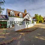 Unique Country Cottage Nr Nature Reserve Sleeps 4