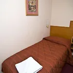 Seymour Hotel