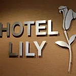 Hotel Lily