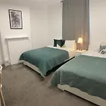 Guest Rooms In Camden Town