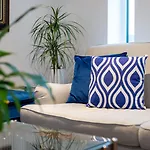 Guestready - Beautiful Home Minutes To City Center