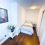 3 Bedroom Flat With Sauna 2,5 Bath, Sloane Square, Chelsea, London