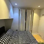 Comfortable Flat Near Portobello Rd