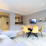 Lovely 3Br Garden Apartment L Abbey Road, London