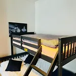 Wonderful Fully-Equipped Studio Near Central London 8