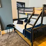 Wonderful Fully-Equipped Studio Near Central London 8
