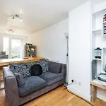Double Rm And Ensuite In Clapham