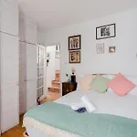 Lovely 1 Bed With Large Terrace