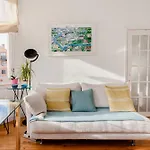 Lovely 1 Bed With Large Terrace