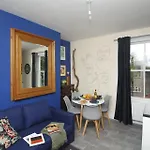 Camden Town Quirky Cosy Flat