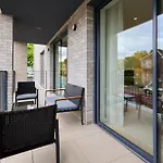 The Brondesbury Escape - Cosy 1Bdr Flat With Balcony & Parking