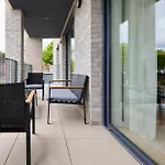The Brondesbury Escape - Cosy 1Bdr Flat With Balcony & Parking