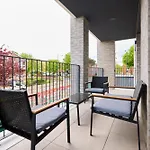 The Brondesbury Escape - Cosy 1Bdr Flat With Balcony & Parking