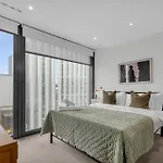 Mysquare Premium One Bedroom Apartment City Road Basin