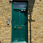 Kings Cross Private Rooms