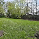 Lovely Flat Close To Shepherd\'S Bush