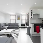 1 Bedroom Apartment Near Brick Lane