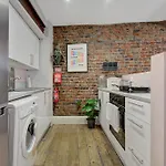 Old Street Iconic Warehouse Style 4 Bedroom 2 Bath House Prime Central London Location