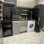 Nifty 2 Bedroom Flat In Goswell Rd