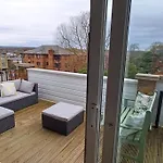 Stunning Wimbledon Flat