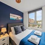 Modern 2 Bedroom Apartment In Islington Close To Station