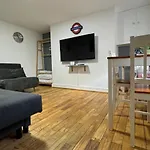 Special Flat In Camden Town