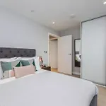 Premium View Central Residence