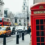 Homey Flat In Heart Of London