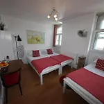 City London Hotel