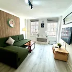 The G Spot - 1 Bedroom Apartment Edgware Road Central London