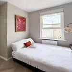 Bright Central Flat Close To Hyde Park