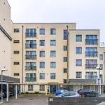 Warm 2-Bed Flat By Livestay Short Lets & Serviced Accommodation London