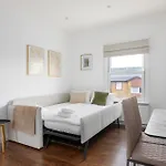 Cosy Apartment In Queens Park