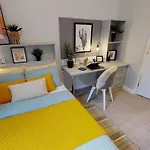 Student Only Private Ensuite Room At Will Wyatt Court