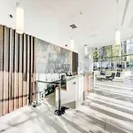 Guestready - Modern Charm Near City Centre