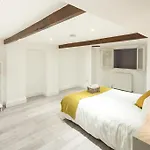 Family-Friendly Garden Retreat