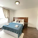 Captivating 1-Bed Apartment In London