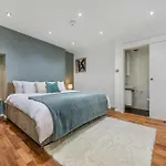 Chic 2 Bedroom Flat In Marble Arch