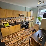 Marylebone- High Street Flat Perfect Location