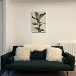 London Central Artistic Flat