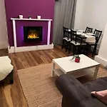 Entire 2 Bed Flat In London