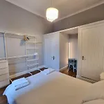 Earls Ct Apartment With Terrace