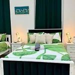London Studio Escape - Grays Inn Road