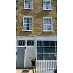 F1- Stylish 1 Bed Flat Near Edgware Road