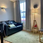 Cosy Apartment Near *Kings Cross* Station