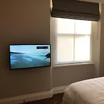 Homestay Sw6 Near Central London! A Plus Double Bed And Private Bath