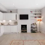 Luxury Flat In Marylebone