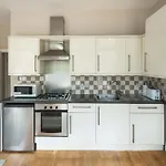 Chic 2-Bedroom Apartment On The Kings Road, Chelsea