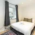 S0 3Bed-Terrace-Central-15Minutes To Marble Arch& Oxfordstreet